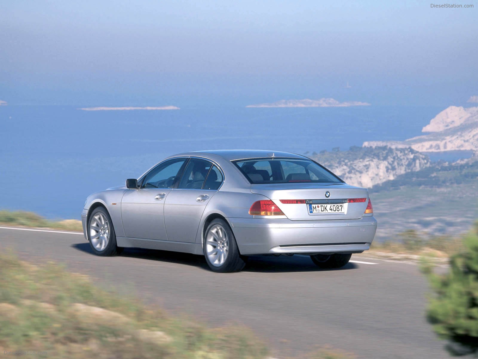 BMW 7 Series (2002)